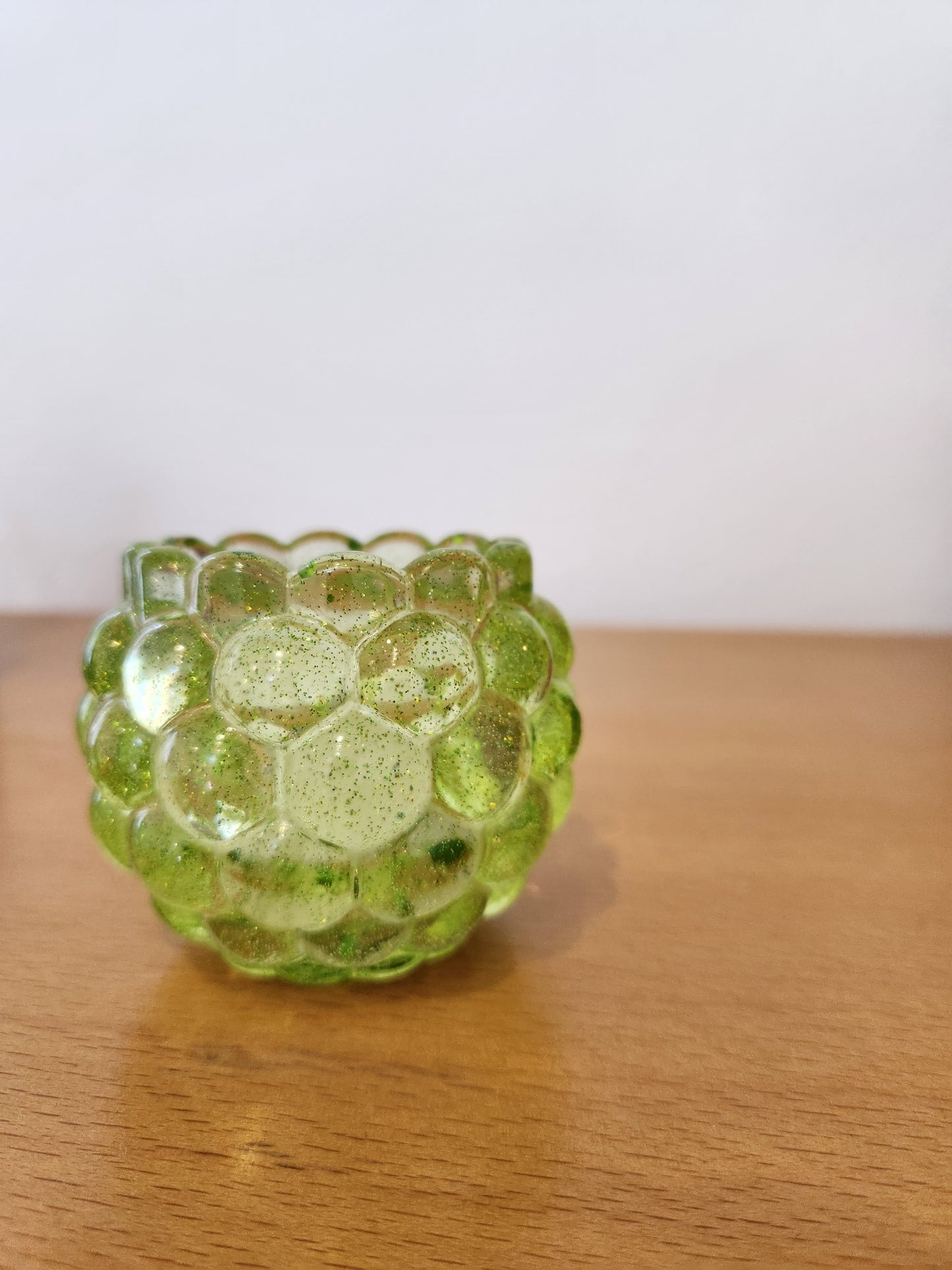 Resin candle holder