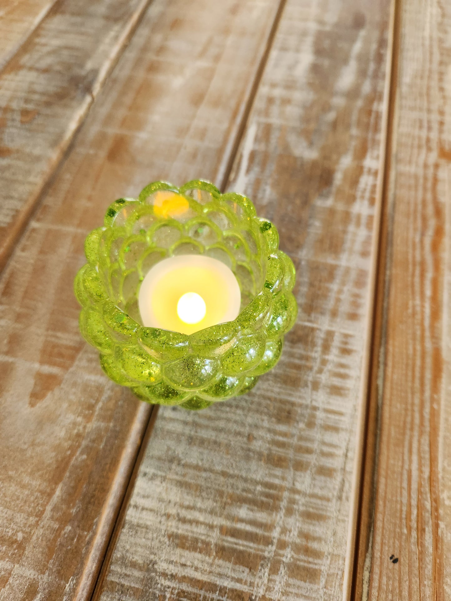 Resin candle holder
