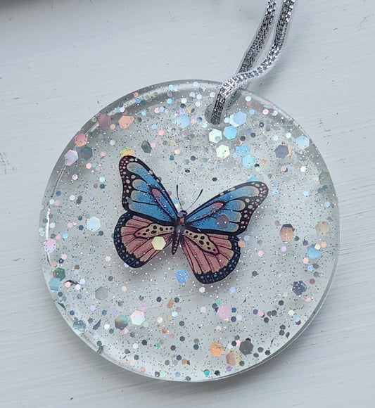 Resin ornament - butterfly and glitter