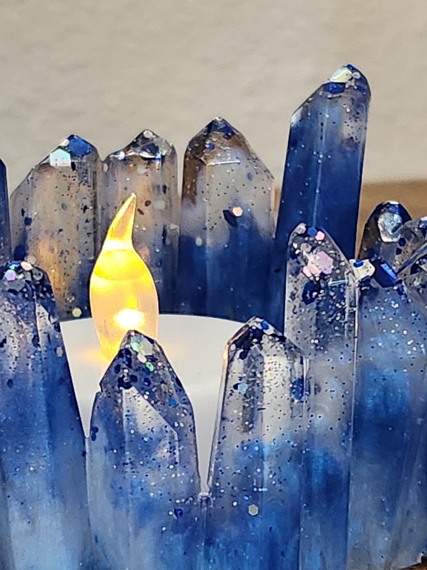 Resin candle holder