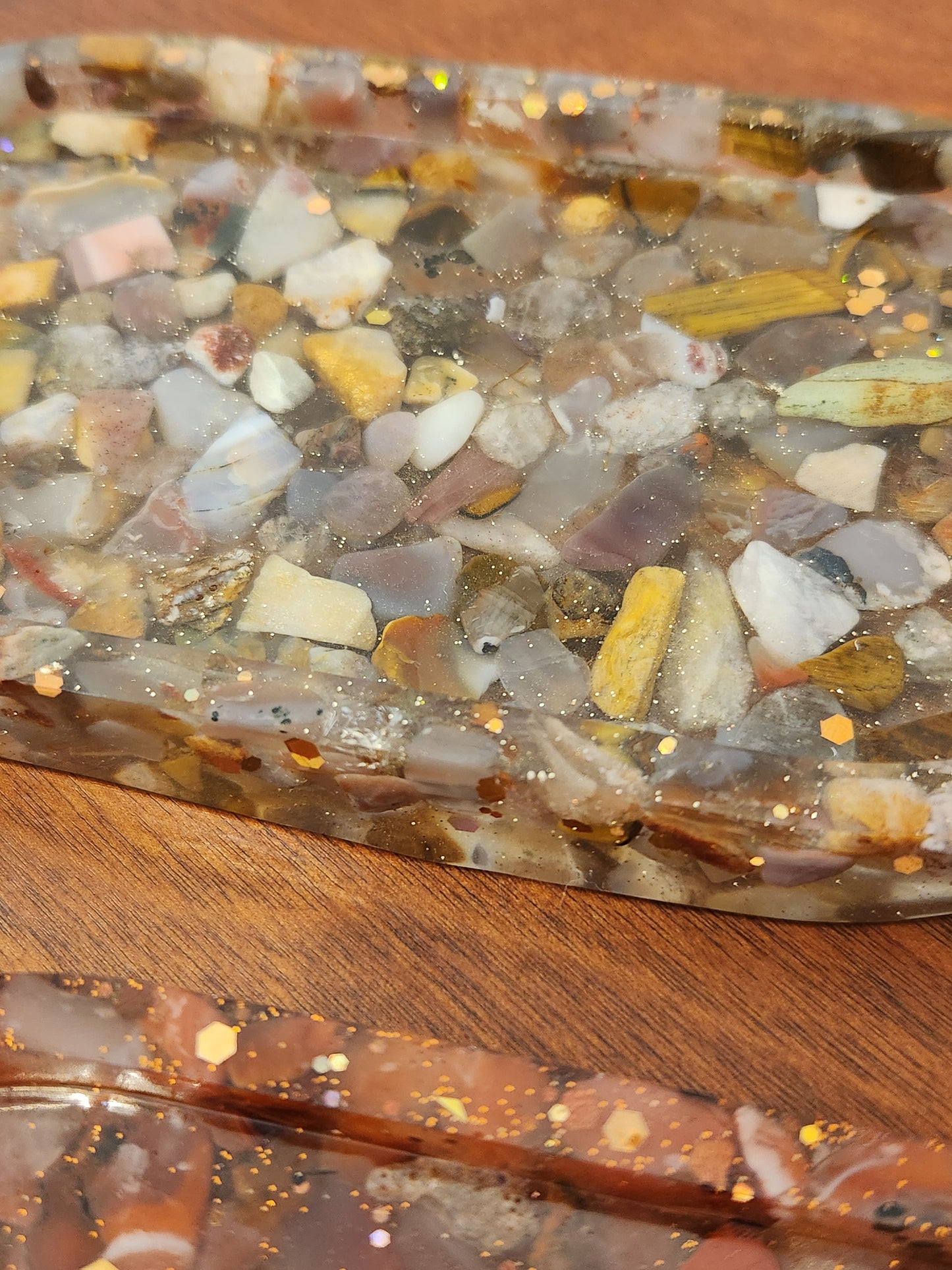 Mixed semi precious stone Resin tray