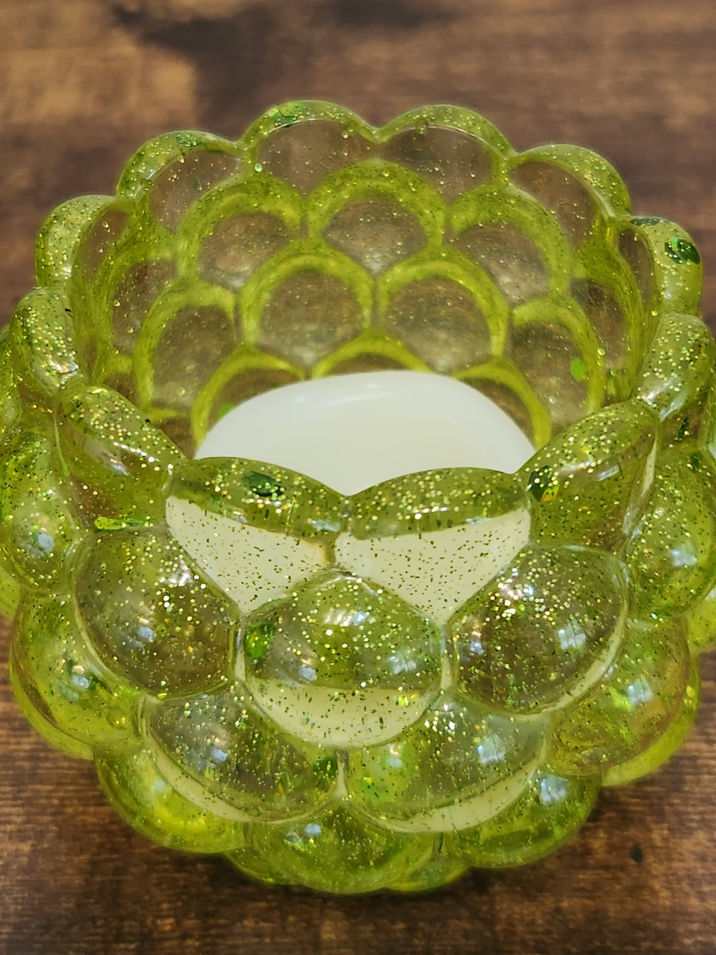 Resin candle holder
