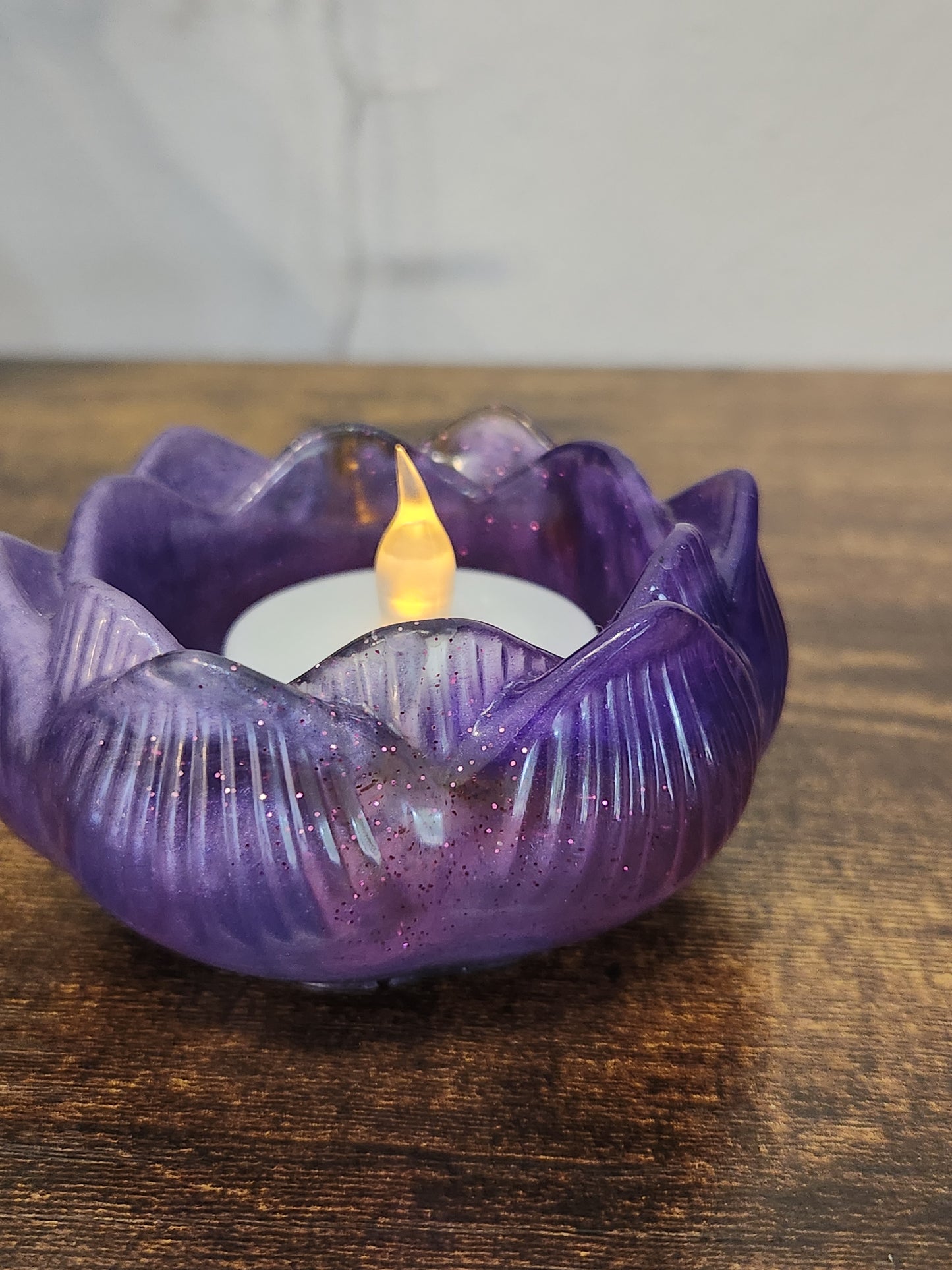 Resin Lotus flower candle holder