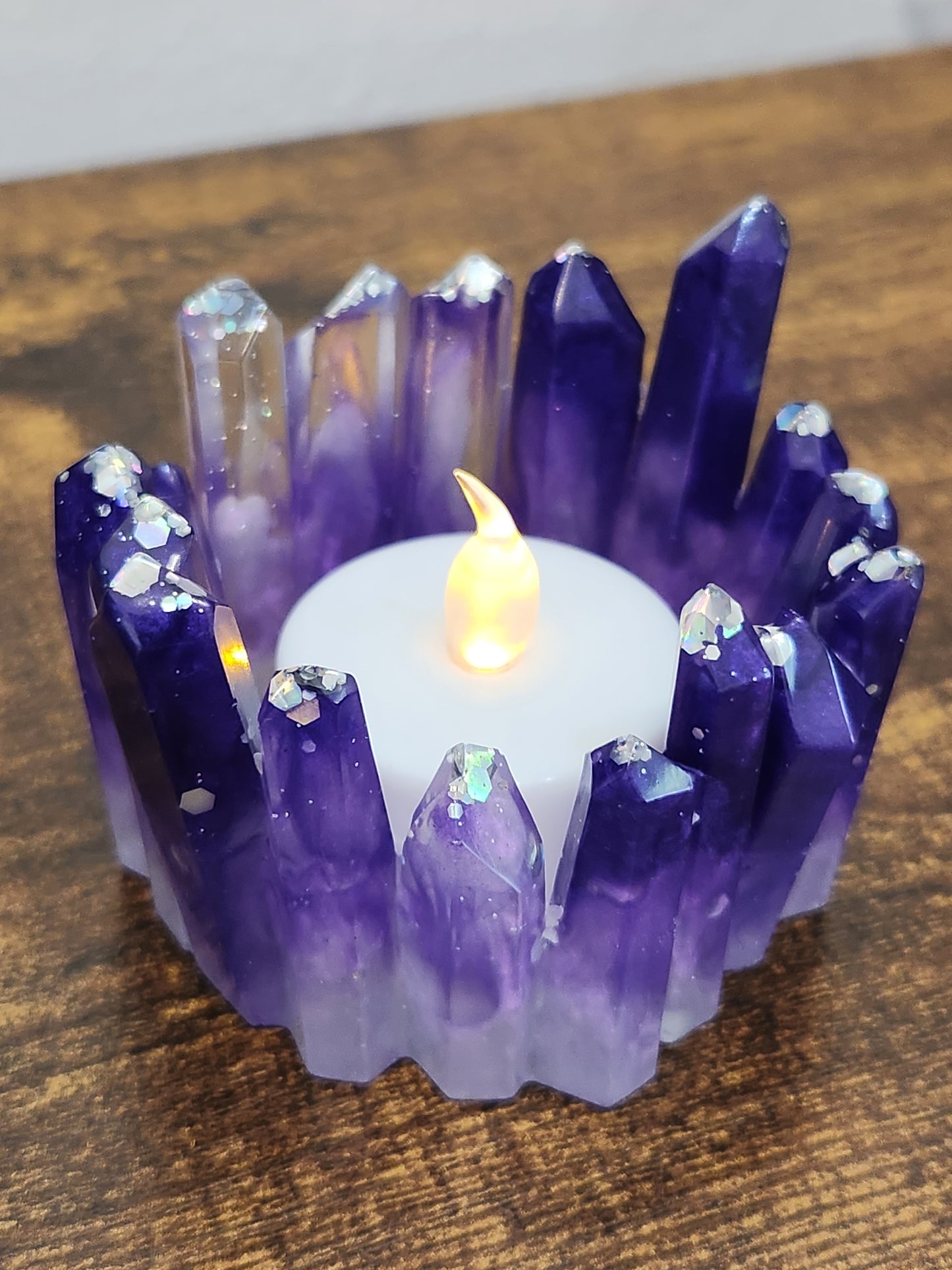 Resin candle holder