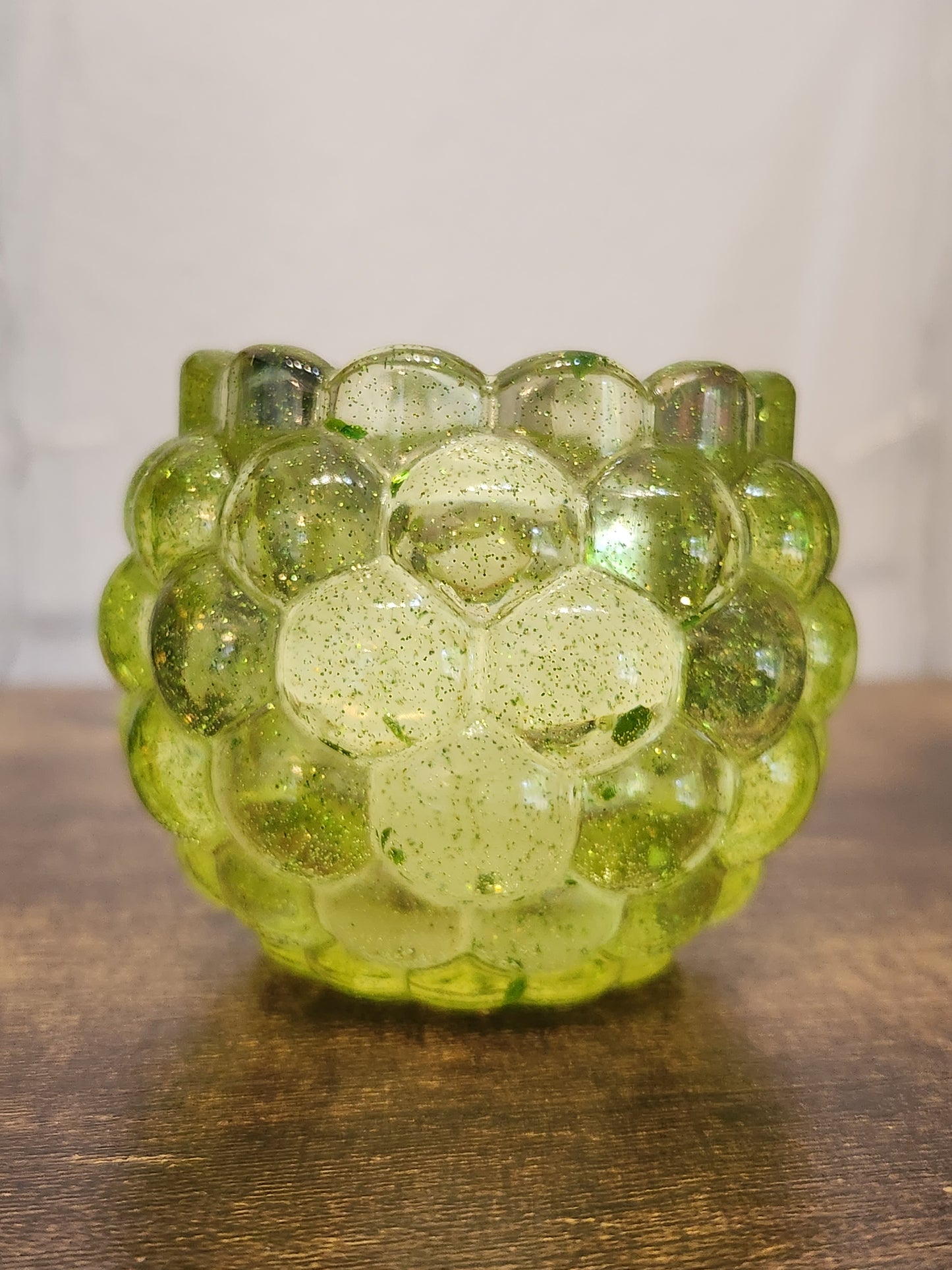 Resin candle holder