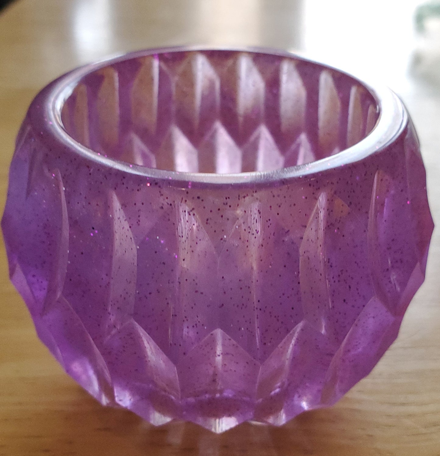 Resin candle holder