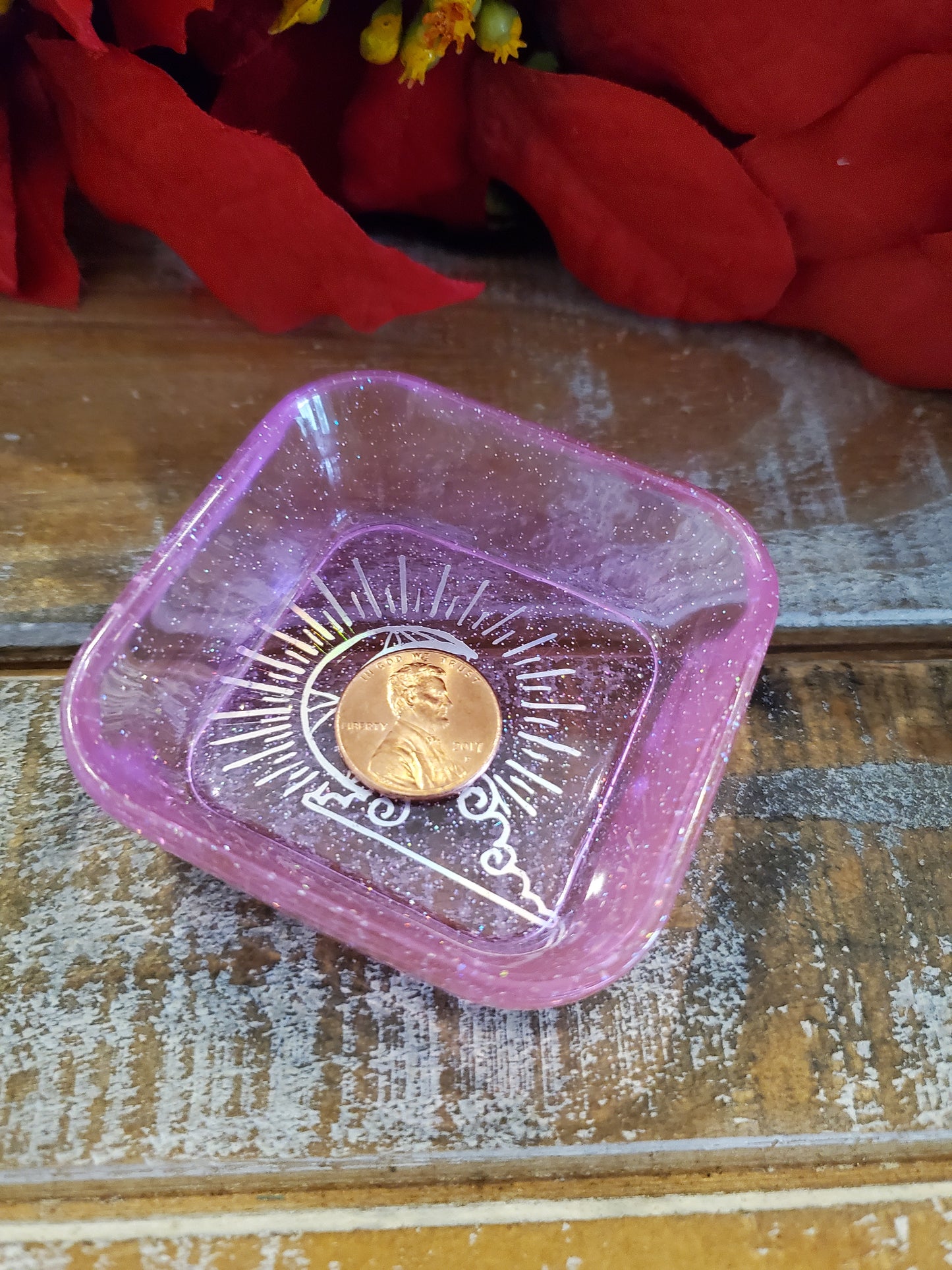 Resin trinket dish