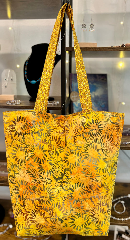 Batik Flowers Tote bag (with Snap)