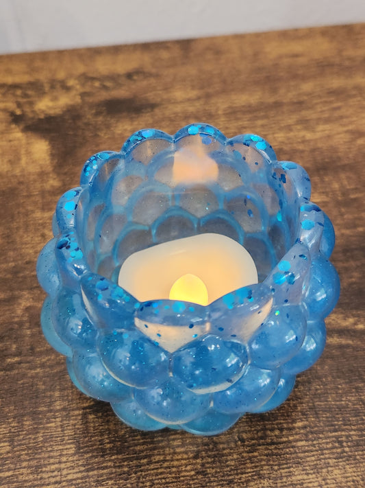 Resin candle holder