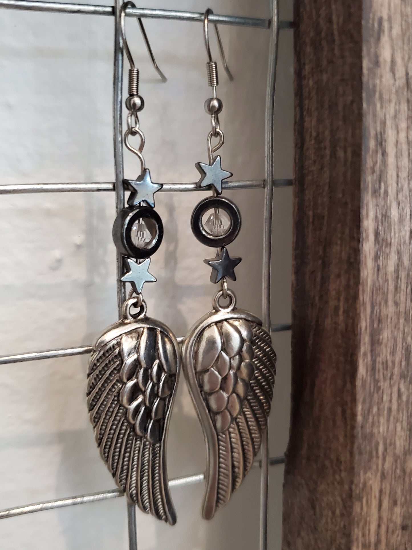 Wing earrings - Hematite stars and sparkly crystals