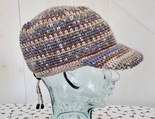 Cap with Brim and toggle - Neutral colors